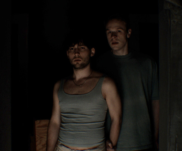 Bilde fra: Next Door