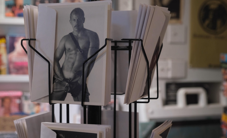 AutoErotica: We Buy Gay Stuff